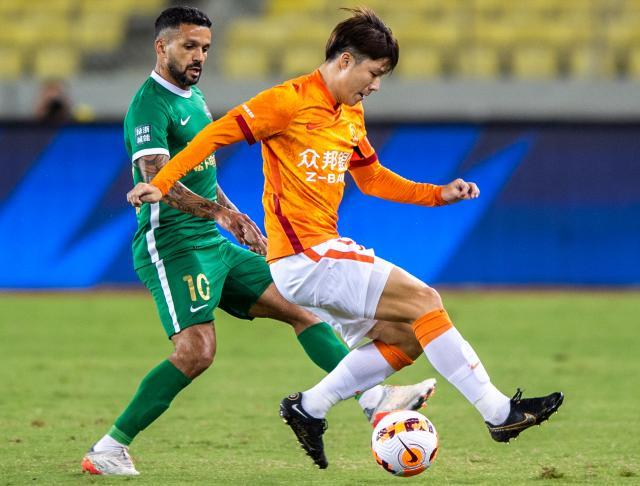 starsky sports直播-武汉长江回应明天讨薪：球员多次拒赛 合同存争议